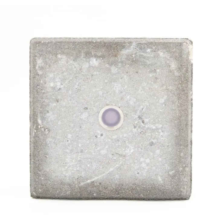 Light By Juul betonflise med Cosmos spot, grå, 20x20x5 cm | Begrænset lager