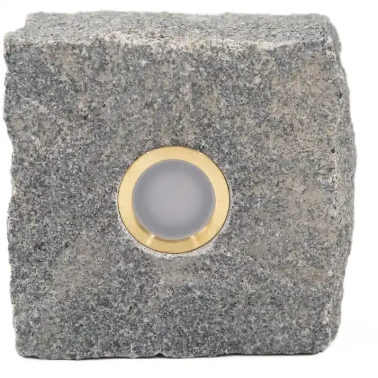 Kun kort tid | Light By Juhl chaussesten med Cosmos spot, 9x9 cm, messing