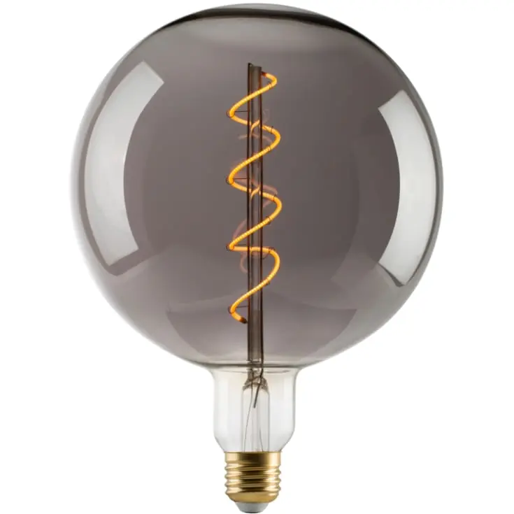 Begrænset antal | e3light Vintage E27 globepære, 2200K, 4W, Ø18 cm