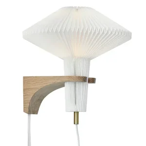 Bestil online - The Mushroom væglampe fra Le Klint