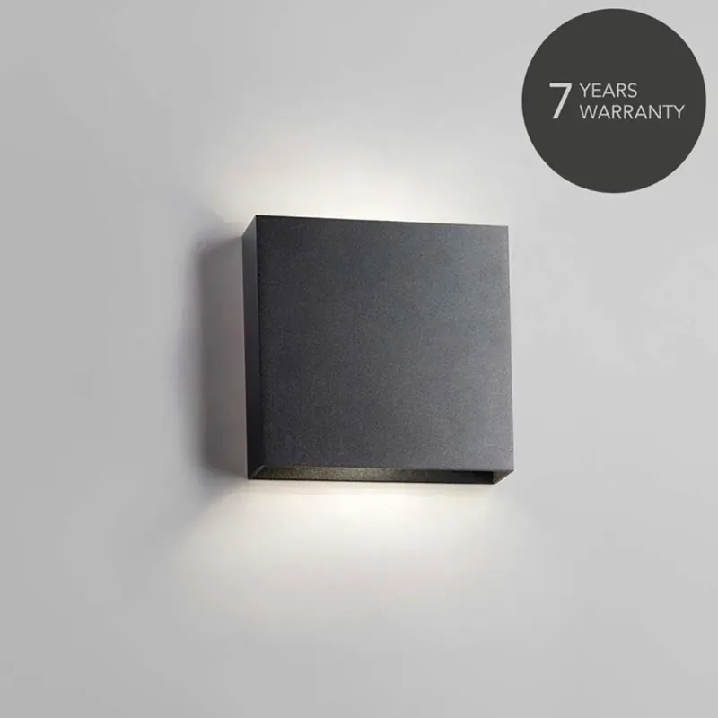 Topprodukt - Compact W2 Væglampe Sort LED