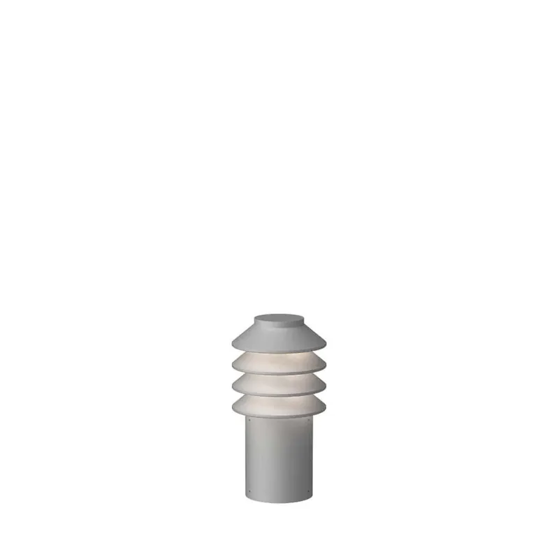 Louis Poulsen Bysted Garden - Lav Plinth i Aluminium med Fodplade & Adapter | Hurtig afsendelse
