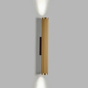 VELVET W1 BRASS SWITCH TUNE VÆGLAMPE - Skarp pris