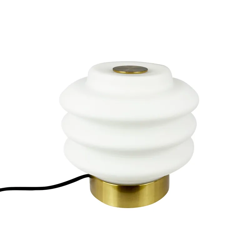Tryg betaling | Diva Messing Bordlampe - Dyberg Larsen